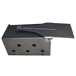 Мишоловка-крисоловка залізна у формі будиночка 14x13x8 см, Господар 84255