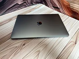 Ноутбук Apple MacBook Pro 13" i7-8559U/16/251 (C02Y40RUJHD2) Б/в - мініатюра 8