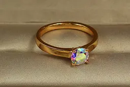 Кільце Xuping Jewelry камінь хамелеон 6 мм на чотири кріплення р 18 золотисте