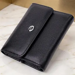 Симпатичний жіночий гаманець із монетницею з натуральної шкіри ST Leather 19481 чорний - мініатюра 1
