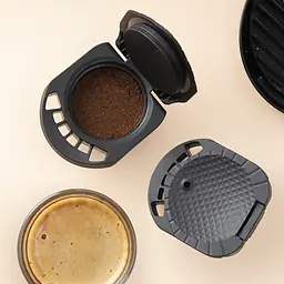 Капсула та тримач капсул одночасно для кавоварки Krups Delonghi Dolce Gusto Genio S, Piccolo, INFINISSIMA - мініатюра 9
