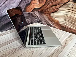 Ноутбук Apple MacBook Pro 13" 2020 i7-1068NG7/32/512 (C02DV4MMML87) Б/в - мініатюра 4