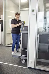 Karcher Пилосос професійний акумуляторний Karcher LVS 1/1 Bp 18В 140мБар контейнер 0.35л 1.49кг без АКБ та ЗП - мініатюра 6