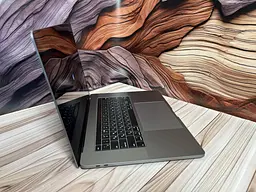 Ноутбук Apple MacBook Pro 16" 2019 i9-9880H/32/1TB (C02C7B6JMD6T) Б/в - мініатюра 4