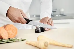 Кухонний ніж Fiskars Essential універсальний 21 см (1065566) - мініатюра 5