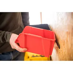 Лоток сортувальний Stanley середній червоний 240x175x125 мм (STST82739-1) - мініатюра 2