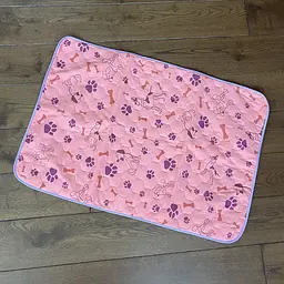 Багаторазова пелюшка Pelushka Dogs&Paws Pink 60х90 см