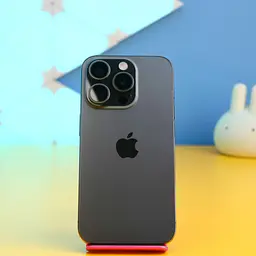 Смартфон Apple iPhone 15 Pro 256GB Black Titanium (MTV13) Б/У [174597]