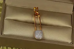 Кулон Xuping Jewelry шпилька з родієм 3.1 см золотистий