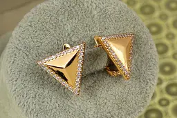Сережки Xuping Jewelry Великий трикутник 1,6 см золотисті