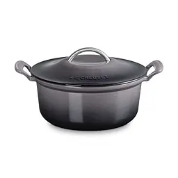 Каструля з кришкою Le Creuset Modern Heritage Round Casserole 21700264442430 4.6 л 26 см чорна
