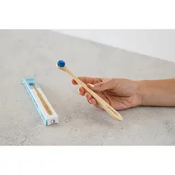 Очищувач язика Nordics Tongue Cleaner (3800500324098)