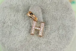 Кулон Xuping Jewelry літера H 1,2 см золотистий