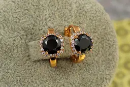 Сережки Xuping Jewelry принц із чорним каменем 1.5 см золотисті