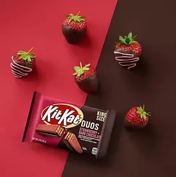 Батончик Kit Kat Duos Strawberry and Dark Chocolate Candy Bar 42 г - мініатюра 5