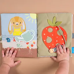 Розвиваюча м'яка книжка Taf Toys  Бізібук зайченятка (13355) - мініатюра 4