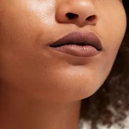 Помада для губ Gosh Luxury Nude Lips відтінок 003 Stripped 3.5 г - мініатюра 4