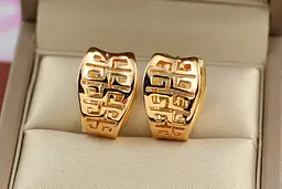 Сережки Xuping Jewelry колечки з різьбленим геометричним орнаментом 1,8 см золотисті - мініатюра 3