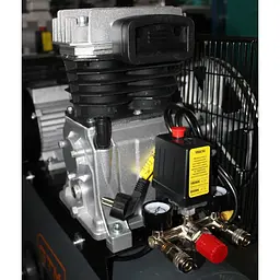 Компресор високого тиску ремінний GTM KCH2070A-50L (50 л, 300 л/хв, 2.2 кВт, 220-240 В) - мініатюра 3