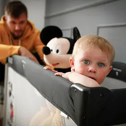 Дитячий манеж Hauck Dream N Play Mickey Stars - мініатюра 13