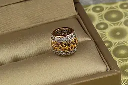 Кулон шарм Xuping Jewelry ажурний візерунок з родієм і фіанітами з боків 8 мм золотистий - мініатюра 4