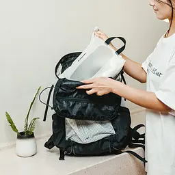 Водонепроникна косметичка Naturehike CNK2450XB021 Far Mountain, чорна - мініатюра 4