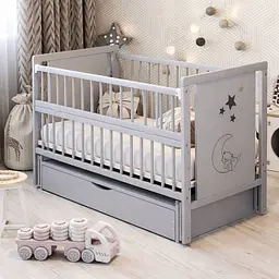 Дитяче ліжечко дерев'яне для новонароджених дітей з маятником ліжко для дітей зі знімною стінкою 120х60 см з шухлядою для білизни з відкидною боковиною дитячі меблі для новонароджених Ведмедик світло-сірий