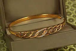 Браслет бенгл Xuping Jewelry Овали одне в одному 60 мм на руку від 17 до 19 см золотистий - мініатюра 2