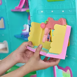 Ляльковий будиночок Gabby's Dollhouse Габбі у кіно: Балкончик-портал Кухня Кексика (SM36277/6074281) - мініатюра 7