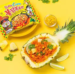 Локшина швидкого приготування Samyang Buldak Corn Artificial Spicy Chicken Flavor Ramen 130г - мініатюра 2