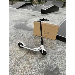 Електросамокат Mi Electric Scooter M365 (500W, 12.4Ah) Білий - мініатюра 3