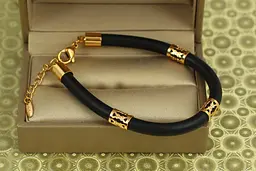 Браслет Xuping Jewelry каучук з ажурними вставками 17,5 см 5 мм золотистий