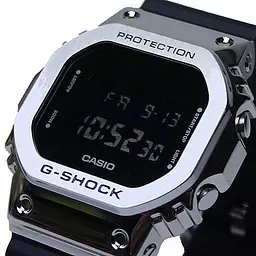 Наручні годинники чоловічі Casio G-Shock GM-5600-1ER з полімерним ремінцем - мініатюра 3