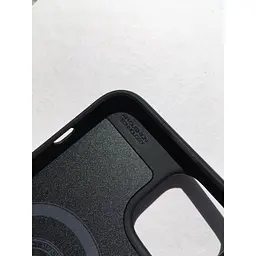 Оригінальний протиударний чохол Spigen для iPhone 13 / iPhone 14 Core Armor MagSafe MagFit Black ACS04676 - мініатюра 8