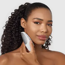 Електронна звукова термощітка для обличчя GESKE Sonic Thermo Facial Brush 6 в 1 біла - мініатюра 6