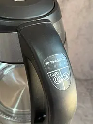 Дисковий скляний електрочайник Grunhelm EKG-25012 1,8л 2200Вт Чорний/Сірий - мініатюра 6