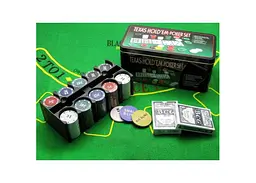 Настільна гра International Toys Trading LTD Покерний набір 200 фішок з номіналом + сукно (бляшана коробка) (IG-1104215) - мініатюра 6