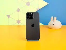 Смартфон Apple iPhone 16 Pro Max 256GB Black Titanium (MYWV3) Б/В - мініатюра 6