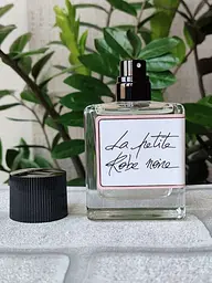Парфуми жіночі, аромат за мотивами La Petite Robe Noire (50 мл) - мініатюра 2