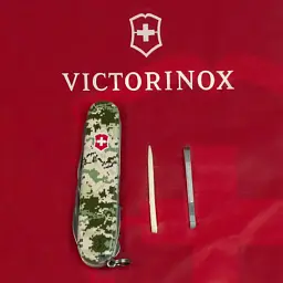 Ніж Victorinox Climber Army Піксель + Лого (1.3703.3_W3941p) - мініатюра 6
