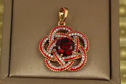 Кулон Xuping Jewelry Чакра з червоним каменем 2 см золотистий