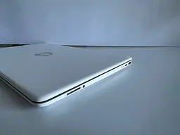 Ноутбук HP Laptop 15t-dy100 15.6" (i5-1035G1 / 12GB / SSD 256GB) б/в - мініатюра 9