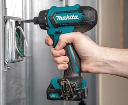 Шуруповерт-дрель Makita DF033DZ аккумулятор 10.8В CXT 0-450/0-1700 об/мин 30/14 Нм 0.8 кг - мініатюра 2
