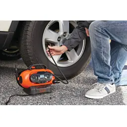Автомобільний компресор Black&Decker Li-Ion, 18V, (без АКБ та ЗП) (BDCINF18N) - мініатюра 5