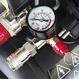 Компресор двоциліндровий Apro OFD-50MX 2,2кВт 416 л/хв 50 л 2 крана 30412 - мініатюра 8