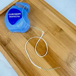 Зубна нитка Curasept Floss Professional, 50 шт - мініатюра 2