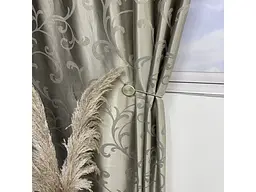 Жакардові штори темно-бежевого кольору з вензелем на тасьмі 2шт. 150х270 ALBO pbe0052394 - мініатюра 3