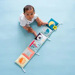 Розвиваюча книжка-розкладачка Taf Toys Полярне сяйво Веселі пригоди (12385) - мініатюра 5