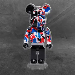Акрилова колекційна фігурка Bearbrick Bape Shark London Store