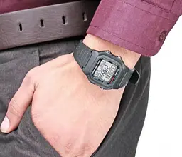 Цифрові полімерні чоловічі наручні годинники Casio оригінал Японія Collection W-800H-1AVES з полімерним - мініатюра 3